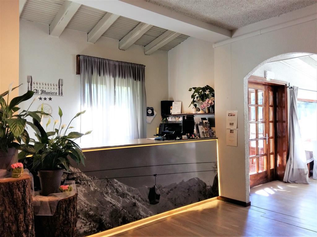 Albergo Al Maniero Ponte Di Legno Exterior foto